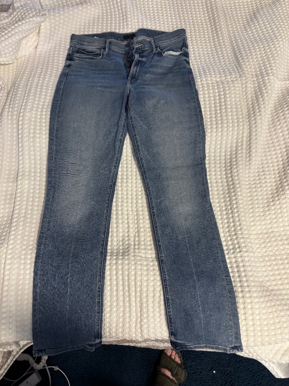 Mother Mid Rise Dazzler Ankle Jeans Size 30
